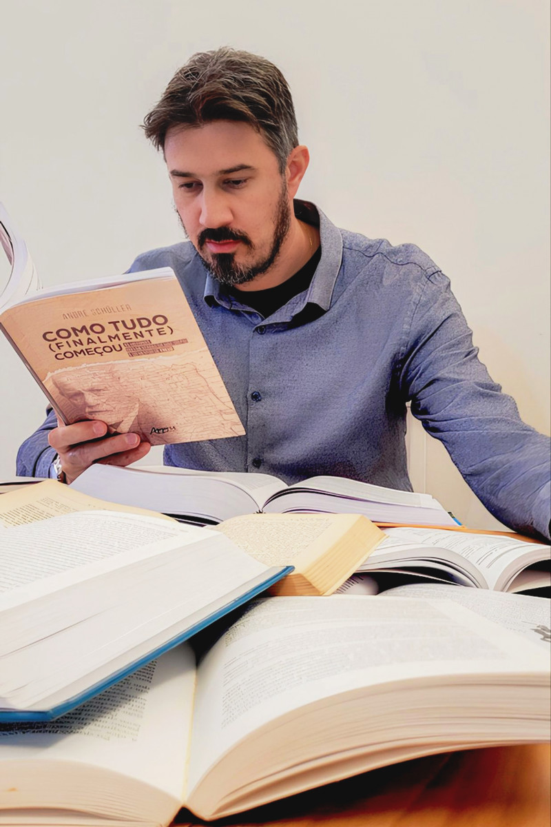 Como tudo (finalmente) começou André Schüller